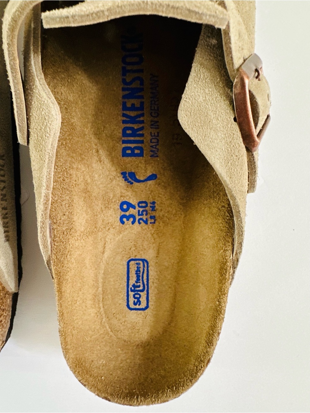 Birkenstock Boston Clogs Soft Footbed Taupe Suede, size 39 Narrow Fit - Picture 6 of 8